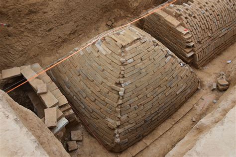 chinese excavations|china tomb found.